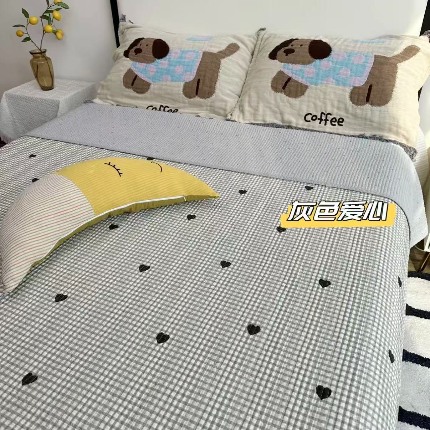 91家纺网 家纺一手货源 找家纺 （总）A类双面全棉床盖 200*220±5CM可机洗双面纯棉绗缝夹棉床单防滑垫