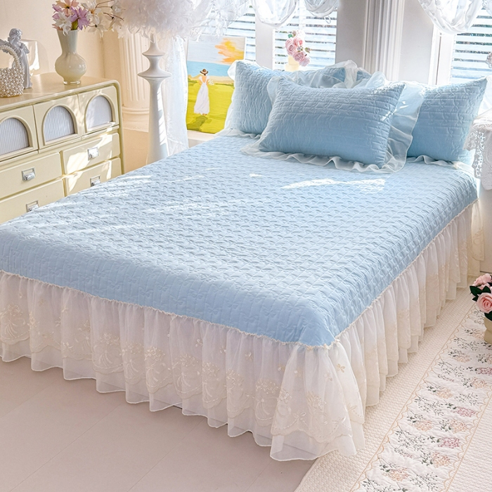 91家纺网 家纺一手货源 找家纺 苏米娜2026春夏新品韩版公主风小清新水洗棉床盖四件套针织棉双层纱纯棉棉麻全棉公主风床盖款四件套  幸运花-梦幻蓝 