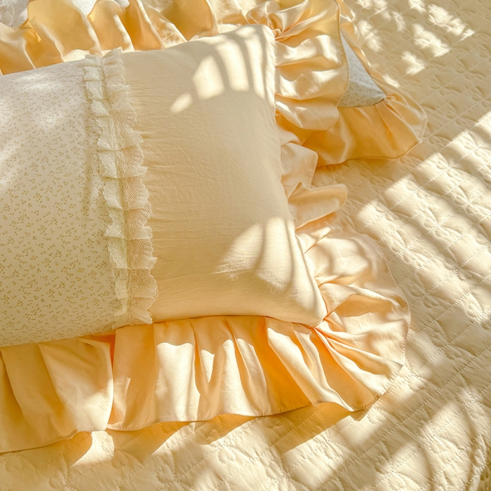 91家纺网 家纺一手货源 找家纺 漫布云家纺 2026春夏新款超柔云朵棉床盖款四件套-花甜梦系列 花甜梦-柠檬黄 