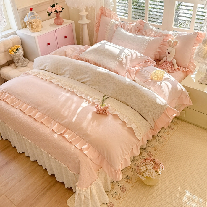 91家纺网 家纺一手货源 找家纺 漫布云家纺 2026春夏新款超柔云朵棉床盖款四件套-花甜梦系列 花甜梦-樱花粉