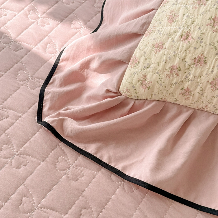 91家纺网 家纺一手货源 找家纺 苏米娜家纺 2026春夏新款超柔云朵棉古法水洗棉床盖款四件套--赫本风系列 落日甜茶