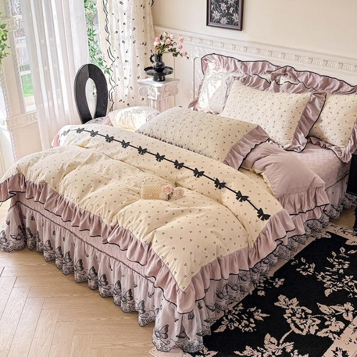 91家纺网 家纺一手货源 找家纺 苏米娜家纺 2026春夏新款超柔云朵棉古法水洗棉床盖款四件套--赫本风系列 樱桃可可 