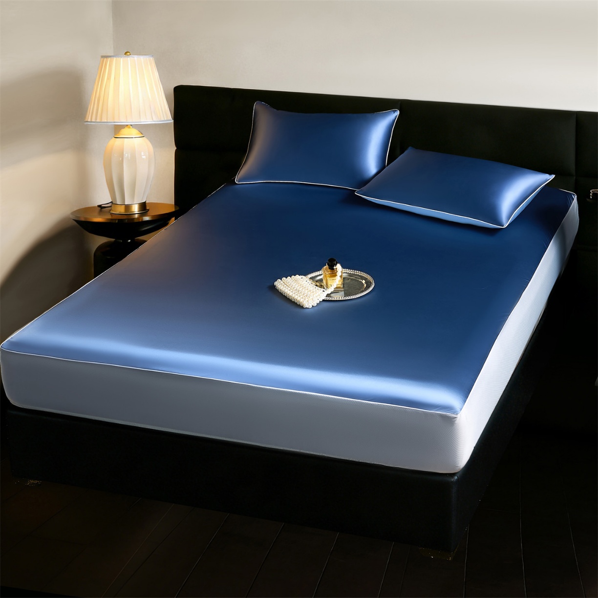 91家纺网 家纺一手货源 找家纺 （总）纯色丝光绸100%蚕丝夏凉被 可水洗柞蚕丝 夏被 被子被芯 蚕丝被 空调被 蚕丝夏被 桑蚕丝被