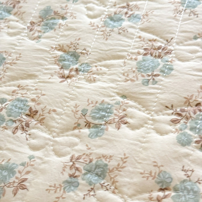 91家纺网 家纺一手货源 找家纺 苏米娜家纺 2026春夏新款超柔云朵棉古法水洗棉床盖款四件套--小清新系列 绿野仙踪 