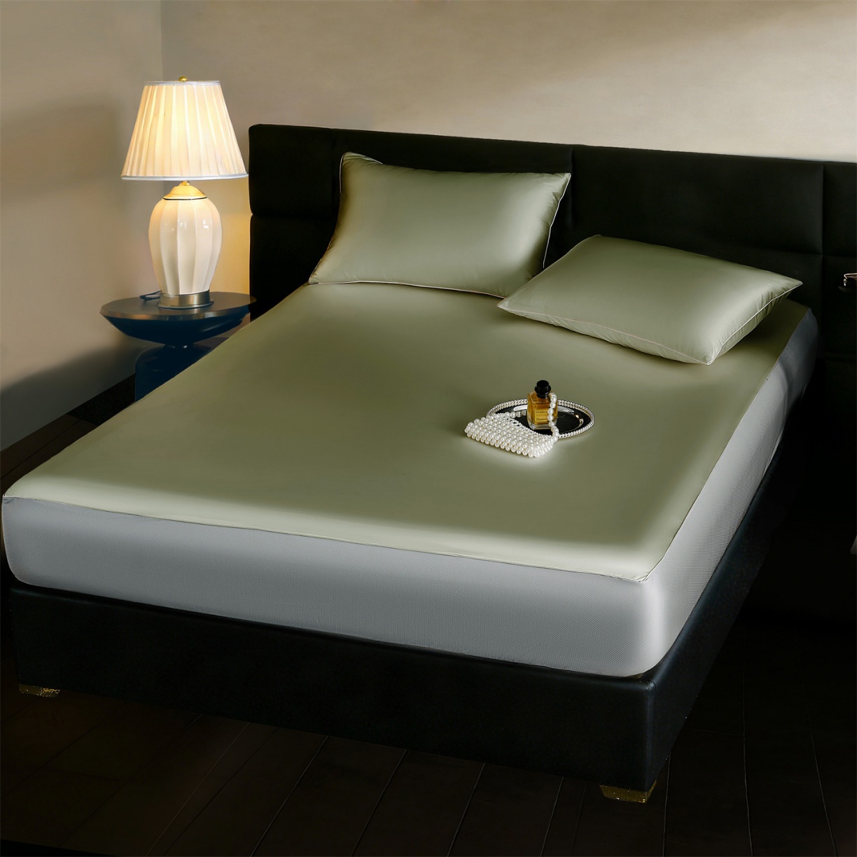 91家纺网 家纺一手货源 找家纺 （总）（总）纯色丝光绸100%蚕丝夏凉被 可水洗柞蚕丝 夏被 被子被芯 蚕丝被 空调被 蚕丝夏被 桑蚕丝被