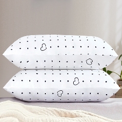 91家纺网 家纺一手货源 找家纺 （总）新品 兴丝露枕芯 学生宿舍枕芯 舒适枕 学生枕 特价学生枕 羽丝枕 单人枕头 学生枕 高弹舒适枕,学生枕爱心,学生枕青花瓷,学生枕凤尾粉,学生枕凤尾灰,学生枕皇冠,学生枕红唇