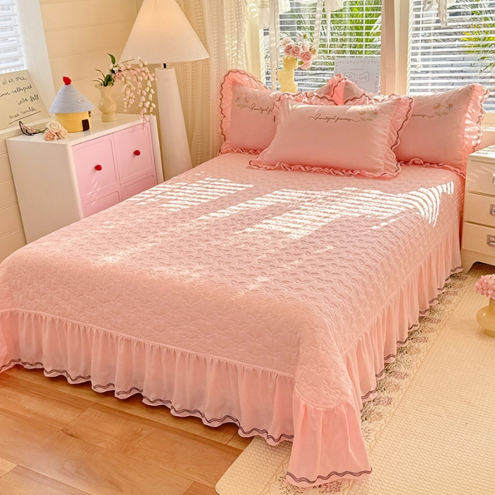 91家纺网 家纺一手货源 找家纺 （总）专柜品质苏米娜家纺2026春夏韩版法式公主风水洗棉床盖款多功能二合一被套 夏被床盖四件套--花颜系列