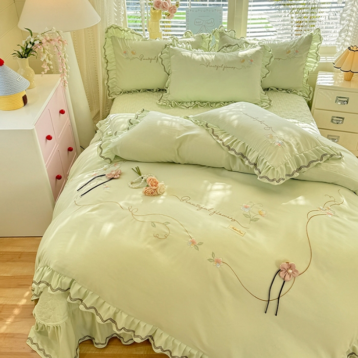 91家纺网 家纺一手货源 找家纺 专柜品质苏米娜家纺2026春夏韩版法式公主风水洗棉床盖款多功能二合一被套 夏被床盖四件套--花颜系列 花颜-嫩芽绿 