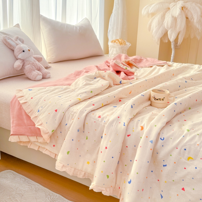 91家纺网 家纺一手货源 找家纺 2026高端法式韩版花边A类母婴级印花全棉双层纱单夏被子清新公主风荷叶边纯棉双层纱夏凉被空调被春秋被 彩虹