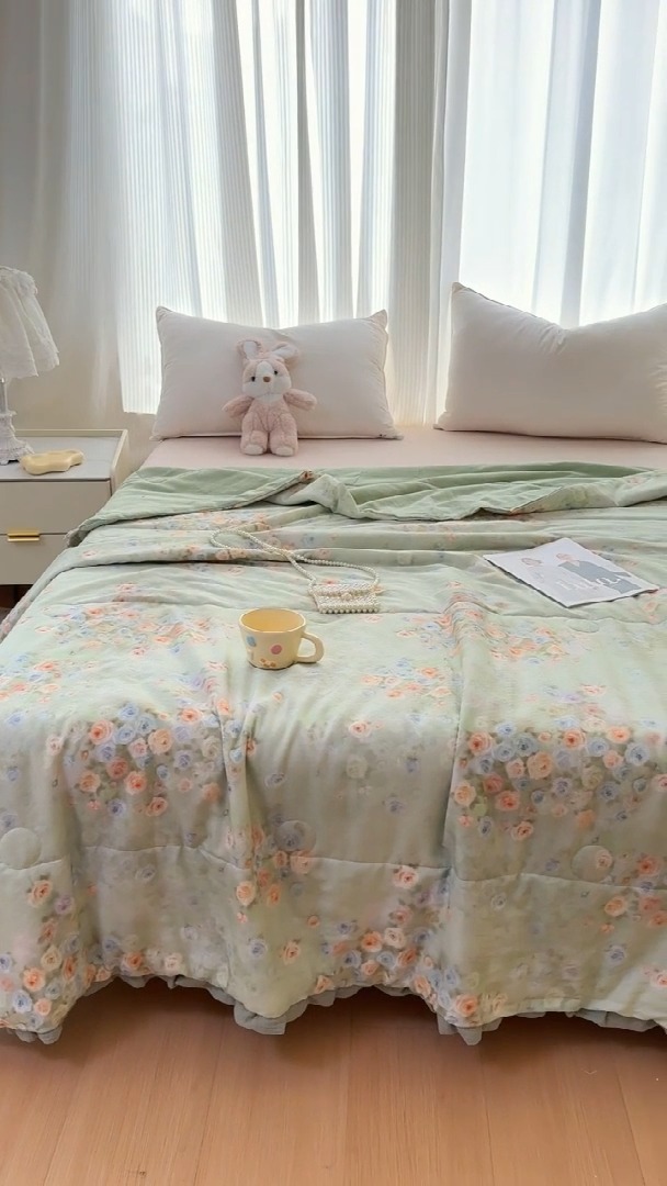 91家纺网 家纺一手货源 找家纺 2026高端法式韩版花边A类母婴级印花全棉双层纱单夏被子清新公主风荷叶边纯棉双层纱夏凉被空调被春秋被 月光蔷薇