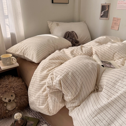 91家纺网 家纺一手货源 找家纺 （总）艾咪-Amy ntmy 2026新款布标条纹款全棉纯棉色织水洗棉四件套