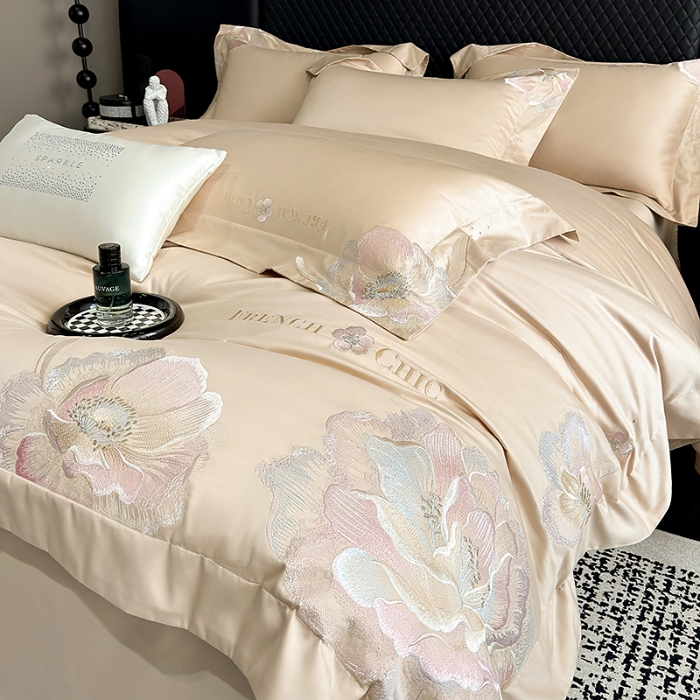 91家纺网 家纺一手货源 找家纺 （总）星蕴家纺 2026新款新疆全棉刺绣四件套-黛尔【高档礼盒包装】