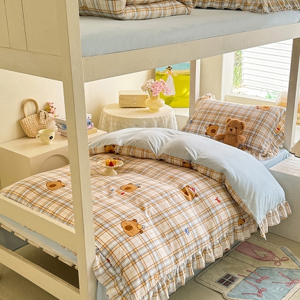 91家纺网 家纺一手货源 找家纺 （总）经年 2026新款学生季上下铺韩版花边水洗云朵棉学生宿舍三件套四件套