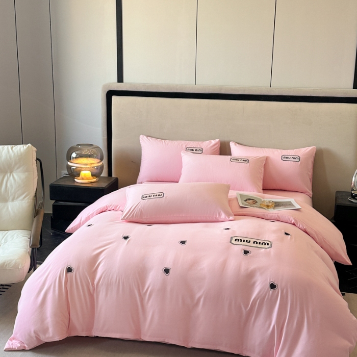 91家纺网 家纺一手货源 找家纺 （总）经年 2026春夏新款亲肤棉刺绣四件套-缪斯