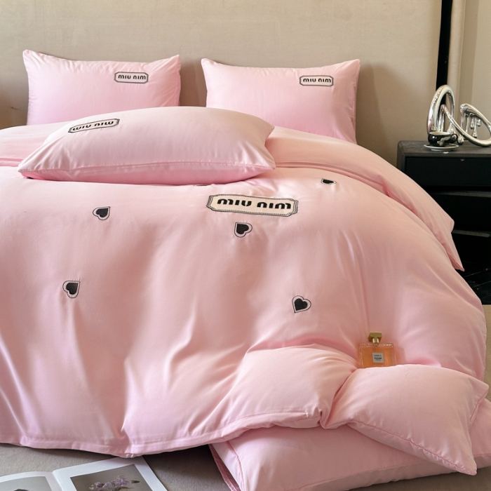 91家纺网 家纺一手货源 找家纺 （总）经年 2026春夏新款亲肤棉刺绣四件套-缪斯