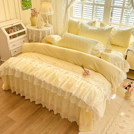 91家纺网 家纺一手货源 找家纺 （总）苏米娜2026春夏新品韩版公主风小清新水洗棉床盖四件套针织棉双层纱纯棉棉麻全棉公主风床盖款四件套