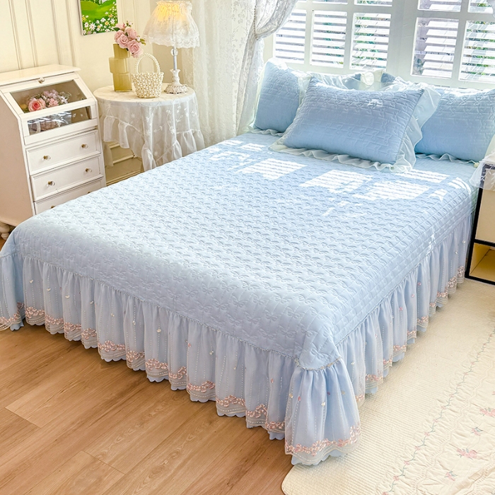 91家纺网 家纺一手货源 找家纺 苏米娜2026春夏新品韩版公主风小清新水洗棉床盖四件套针织棉双层纱纯棉棉麻全棉公主风床盖款四件套  花漾甜心-梦幻蓝