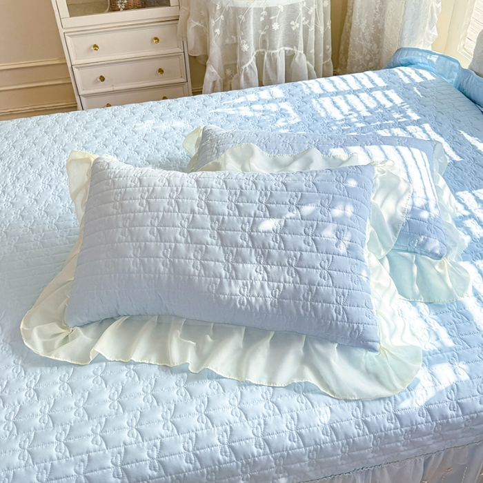 91家纺网 家纺一手货源 找家纺 苏米娜2026春夏新品韩版公主风小清新水洗棉床盖四件套针织棉双层纱纯棉棉麻全棉公主风床盖款四件套  花漾甜心-梦幻蓝