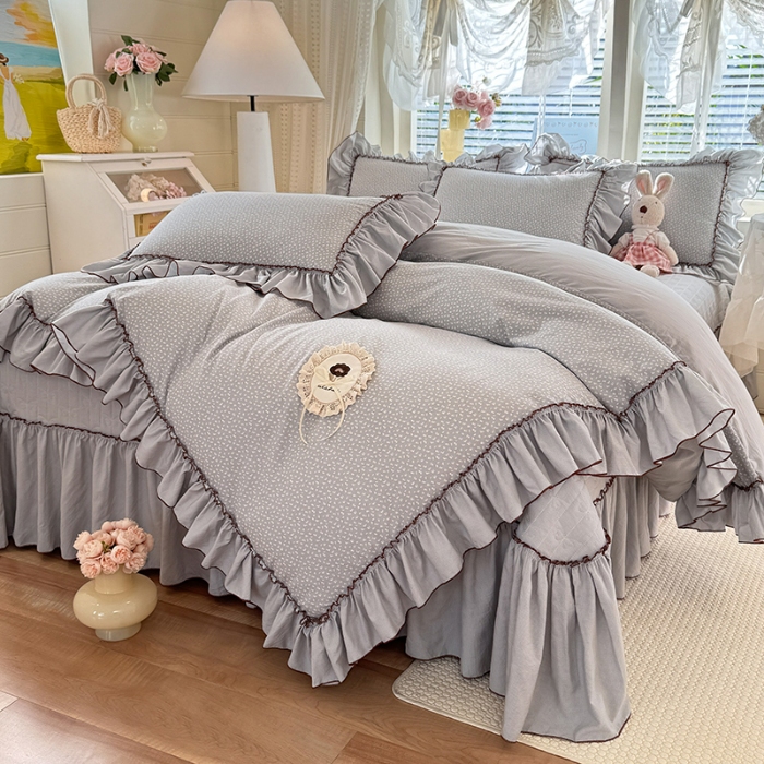 91家纺网 家纺一手货源 找家纺 苏米娜2026春夏新品韩版公主风超柔水洗棉床盖四件套刺绣针织棉双层纱纯棉棉麻全棉公主风床盖款四件套 芬迪-可可灰