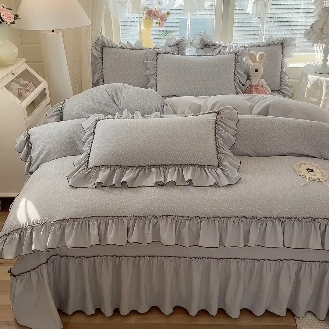 91家纺网 家纺一手货源 找家纺 苏米娜2026春夏新品韩版公主风超柔水洗棉床盖四件套刺绣针织棉双层纱纯棉棉麻全棉公主风床盖款四件套 芬迪-可可灰