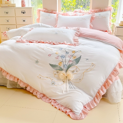 91家纺网 家纺一手货源 找家纺 （总）2026新款A类糯小棉重工刺绣床盖四件套 加棉双层花边三件套立体蝴蝶结夹棉床单被套枕套单品