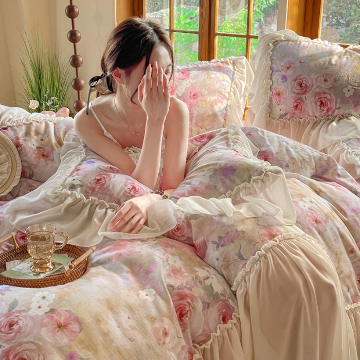 91家纺网 家纺一手货源 找家纺 2026高端韩版法式公主复古油画风全棉纯棉双层纱四件套赫本浪漫荷叶花边仙女纯棉全棉双层纱四件套床上用品被套 南法假日