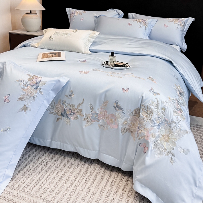 91家纺网 家纺一手货源 找家纺 春夏新品高档礼盒装50*50S贡缎长绒棉刺绣花四件套100%纯棉全棉床单床笠款量大价优 蒂芙尼蓝-花莳-A类长绒棉高级床品