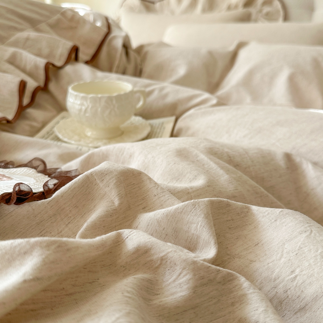 91家纺网 家纺一手货源 找家纺 （总）亲亲公主 2026新款法式棉麻四件套-焦糖玛奇朵（券后不低于318元）