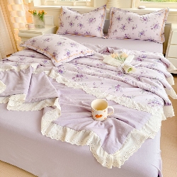 91家纺网 家纺一手货源 找家纺 （总）【苏东来】2026小清新韩版印花蕾丝花边皱皱棉工艺款拼接单夏被四件套韩式赫本碎花仙女荷叶边夏凉被子空调被双人春秋被可水洗,铃萝,清茶,花盏 ,冰莓粉,香草,木棉花,蝴蝶结