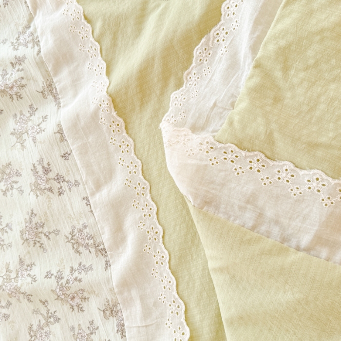 91家纺网 家纺一手货源 找家纺 【苏东来】2026小清新韩版印花蕾丝花边皱皱棉工艺款拼接单夏被四件套韩式赫本碎花仙女荷叶边夏凉被子空调被双人春秋被可水洗 清茶