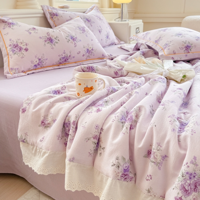 91家纺网 家纺一手货源 找家纺 【苏东来】2026小清新韩版印花蕾丝花边皱皱棉工艺款拼接单夏被四件套韩式赫本碎花仙女荷叶边夏凉被子空调被双人春秋被可水洗 铃萝