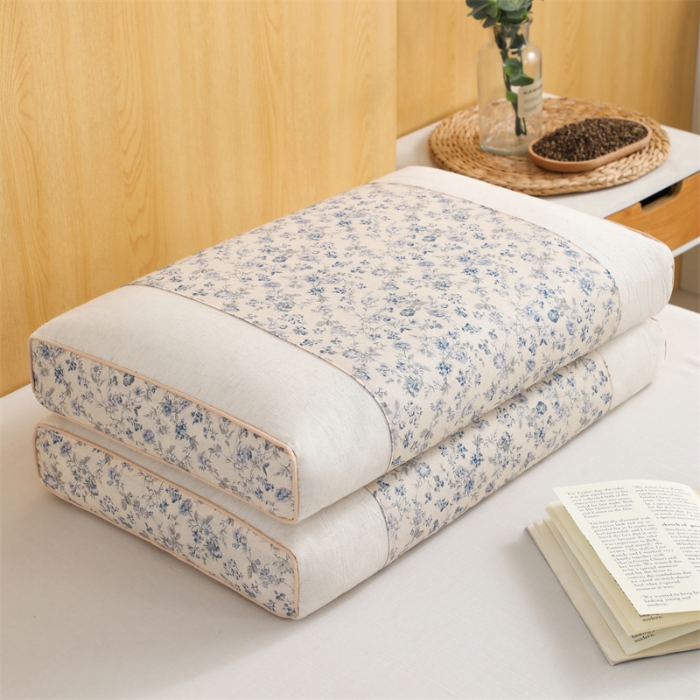 91家纺网 家纺一手货源 找家纺 （总）仁宇枕业 2026新款新品全棉小碎花宫廷款荞麦枕头枕芯