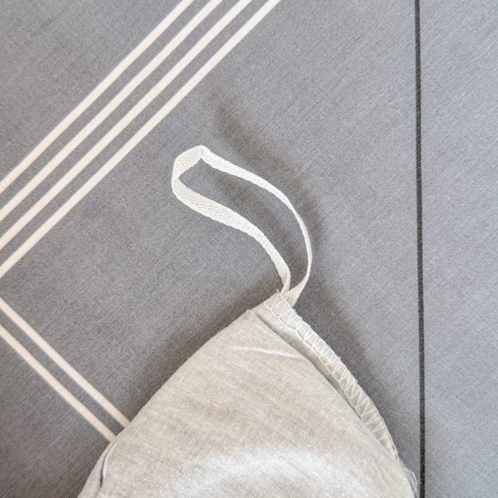 91家纺网 家纺一手货源 找家纺 【疆东】2026简约13372纯棉全棉学生三件套学生季宿舍上下铺全棉纯棉格子印花三件套件单品被套床单 快时尚