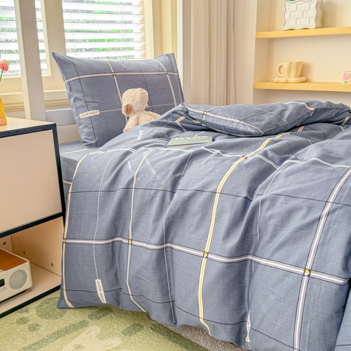 91家纺网 家纺一手货源 找家纺 【疆东】2026简约13372纯棉全棉学生三件套学生季宿舍上下铺全棉纯棉格子印花三件套件单品被套床单 西雅图