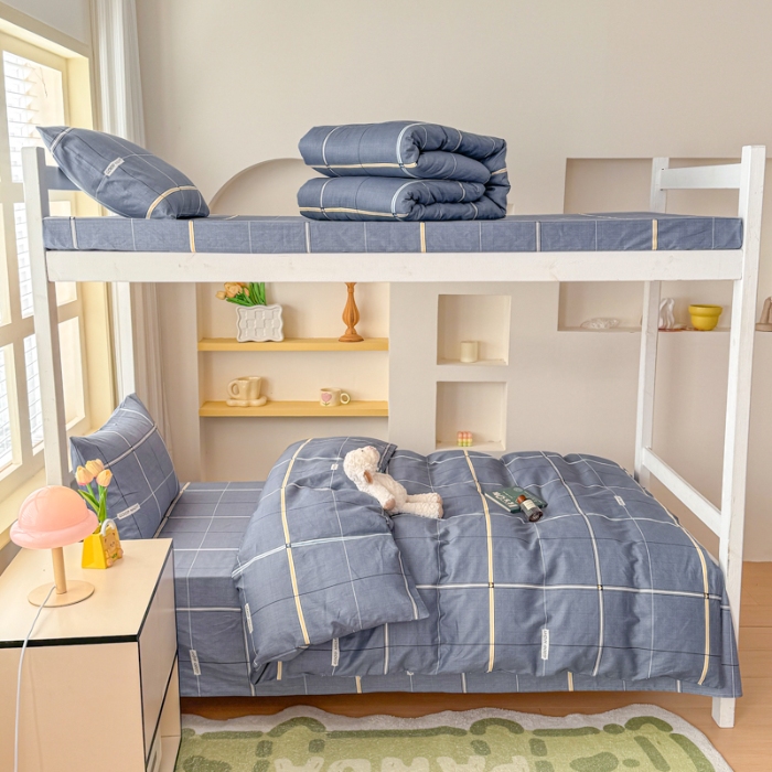 91家纺网 家纺一手货源 找家纺 【疆东】2026简约13372纯棉全棉学生三件套学生季宿舍上下铺全棉纯棉格子印花三件套件单品被套床单 西雅图