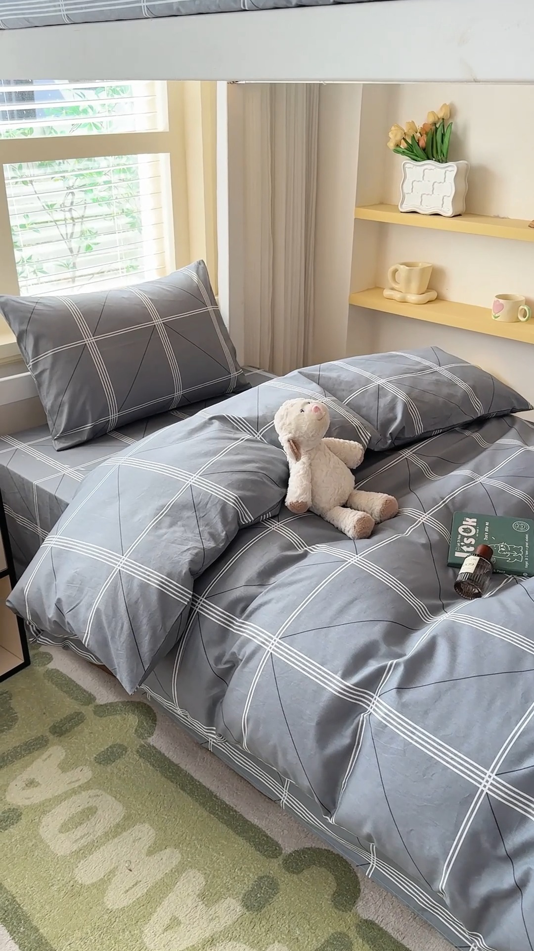 91家纺网 家纺一手货源 找家纺 【疆东】2026简约13372纯棉全棉学生三件套学生季宿舍上下铺全棉纯棉格子印花三件套件单品被套床单 快时尚