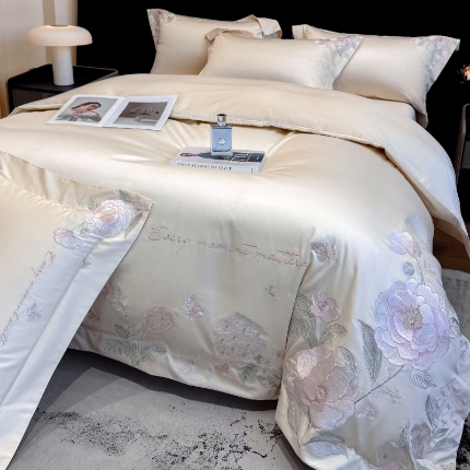 91家纺网 家纺一手货源 找家纺 （总）星蕴家纺 2026新款贡缎50长绒棉绣花四件套-玛格丽