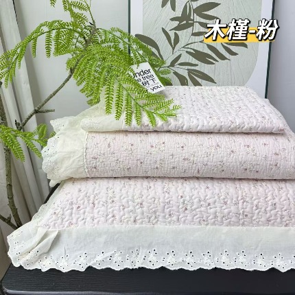 91家纺网 家纺一手货源 找家纺 （总）赫本纯棉床盖三件套 韩国碎花纯棉床盖三件套全棉夹棉床单花边可机洗