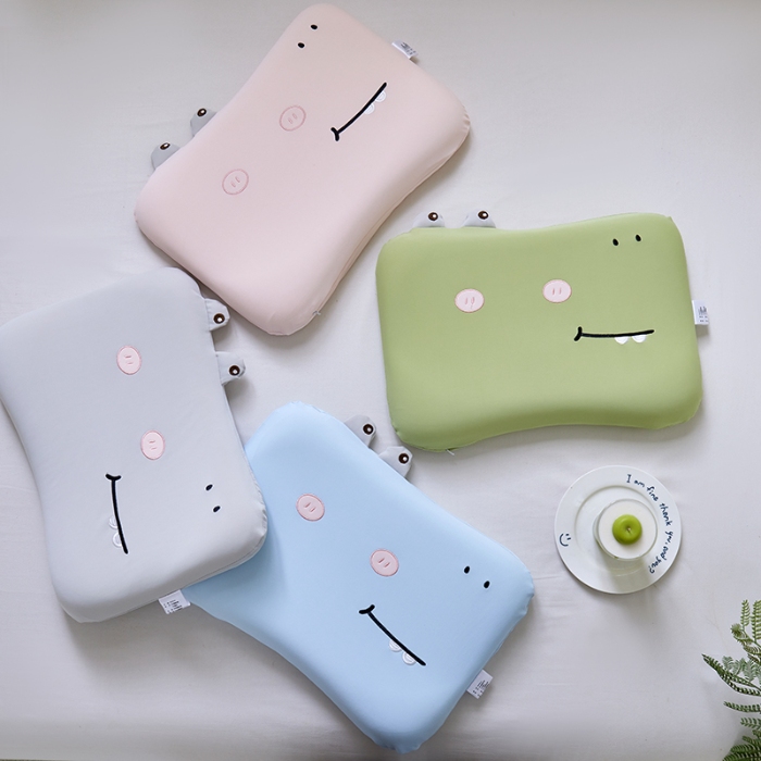 91家纺网 家纺一手货源 找家纺 （总）2026新款   卡通儿童记忆枕芯枕头  深睡慢回弹记忆棉枕芯小鳄鱼护颈枕芯