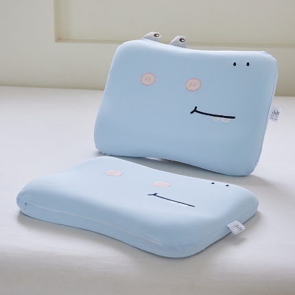 91家纺网 家纺一手货源 找家纺 （总）2026新款   卡通儿童记忆枕芯枕头  深睡慢回弹记忆棉枕芯小鳄鱼护颈枕芯