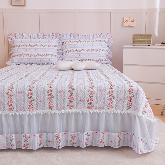 91家纺网 家纺一手货源 找家纺 （总）2026全棉床盖三件套 欧根纱公主风全棉床盖四件套蕾丝花边绗缝夹棉床盖 床裙纯棉单品全棉印花被套枕套