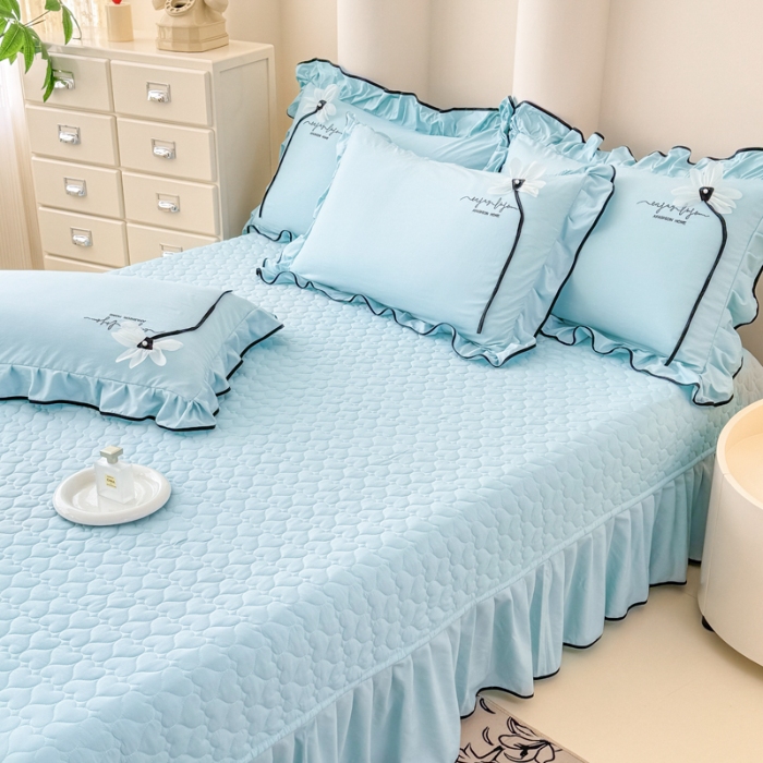 91家纺网 家纺一手货源 找家纺 （总）2026新款A类糯小棉刺绣四件套 撞色立体花朵床盖三件套亲肤夹棉床单四件套单品被套绣花枕套加厚单床盖