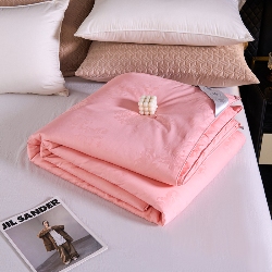 91家纺网 家纺一手货源 找家纺 夏凉被 空调被 夏季薄被 全棉蚕丝被 蚕丝夏被  热销蚕丝被 全棉蚕丝被 保真纯桑蚕丝被,全棉贡缎提花柞蚕丝被粉玉