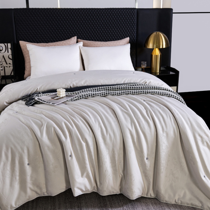 91家纺网 家纺一手货源 找家纺 夏凉被 空调被 夏季薄被 全棉蚕丝被 蚕丝夏被  热销蚕丝被 全棉蚕丝被 保真纯蚕丝被