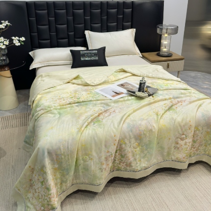 91家纺网 家纺一手货源 找家纺 （总）雅高 2026新品曼珠沙华50s超细旦莱赛尔天丝数码印花镂空抗菌夏被夏凉被子空调被被子