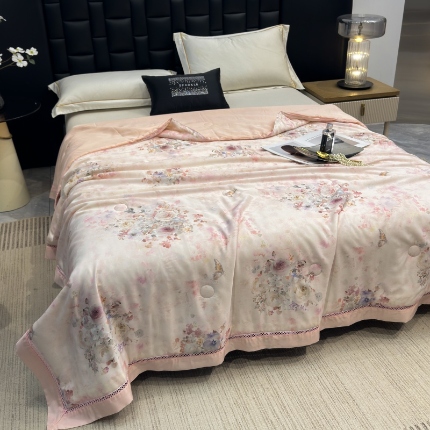 91家纺网 家纺一手货源 找家纺 （总）雅高 2026新品曼珠沙华50s超细旦莱赛尔天丝数码印花镂空抗菌夏被夏凉被子空调被被子