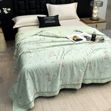 91家纺网 家纺一手货源 找家纺 （总）雅高 2026新品曼珠沙华50s超细旦莱赛尔天丝数码印花镂空抗菌夏被夏凉被子空调被被子