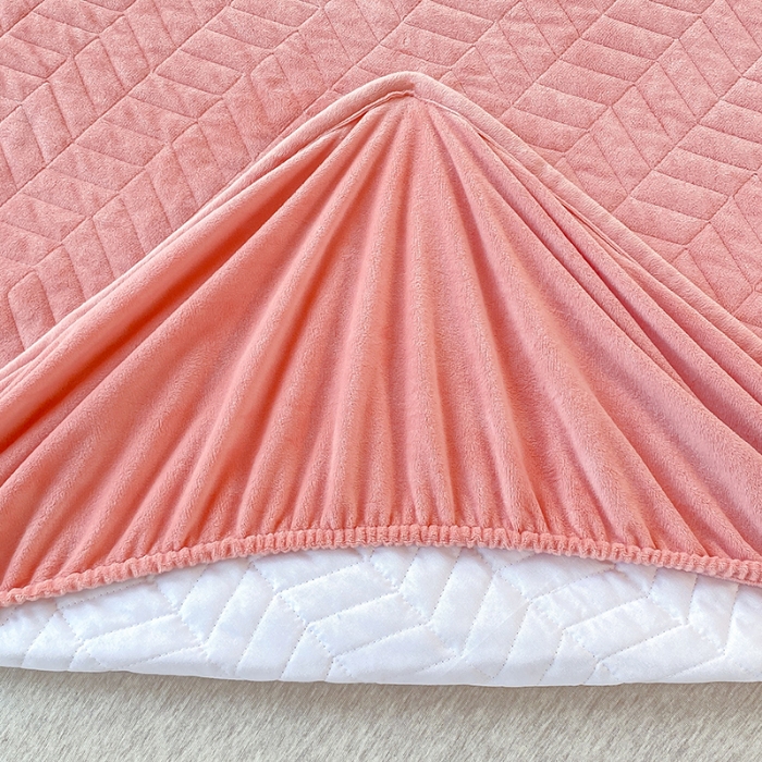 91家纺网 家纺一手货源 找家纺 延遥2026新款A类舒适床笠保暖婴儿绒宝宝绒牛奶绒绗缝夹棉单件床笠 黛粉