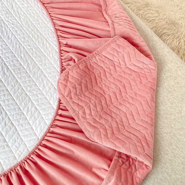 91家纺网 家纺一手货源 找家纺 延遥2026新款A类舒适床笠保暖婴儿绒宝宝绒牛奶绒绗缝夹棉单件床笠 黛粉