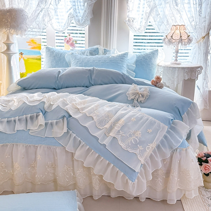 91家纺网 家纺一手货源 找家纺 苏米娜2026春夏新品韩版公主风小清新水洗棉床盖四件套针织棉双层纱纯棉棉麻全棉公主风床盖款四件套 幸运花-梦幻蓝 